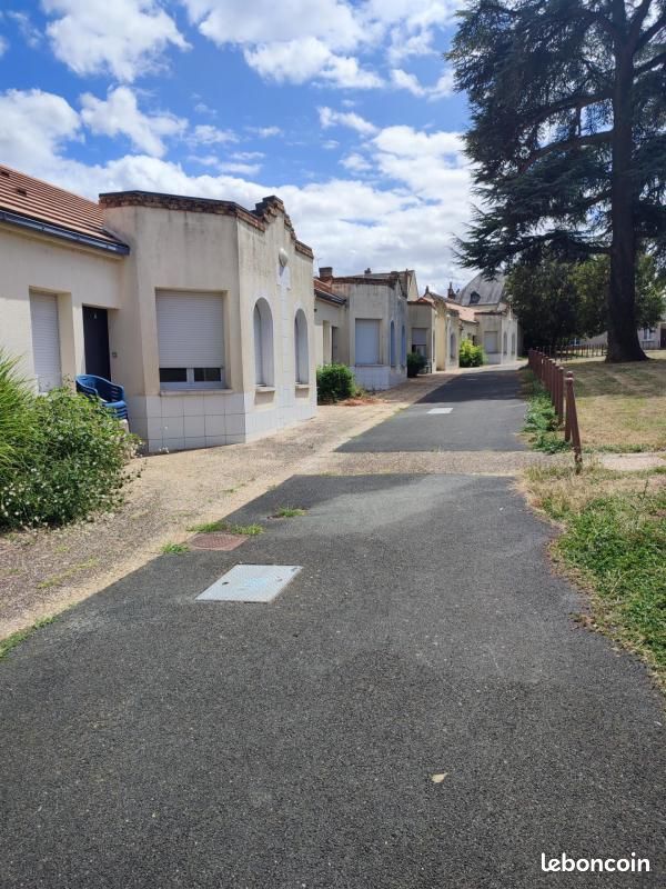 Maison 2 pièces 47 m² · à Reuilly · 47 m² · 349 €