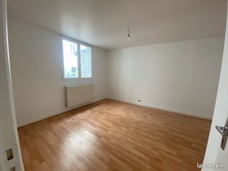 Loue T2 rénové de 56m2 en plein cœur de Limoges - Limoges 87000 Centre-Hôtel de Ville Emailleurs (image principale 2)