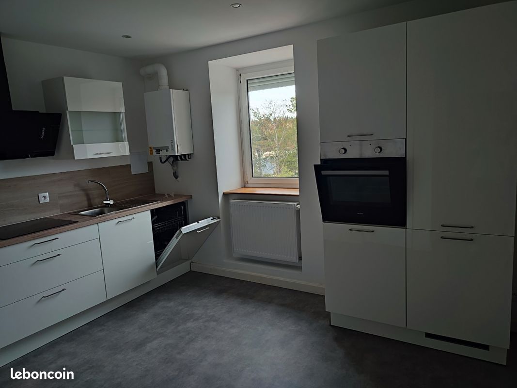 Appartement 4 pièces 105 m² · à Sarreguemines · 105 m² · 700 €/mois