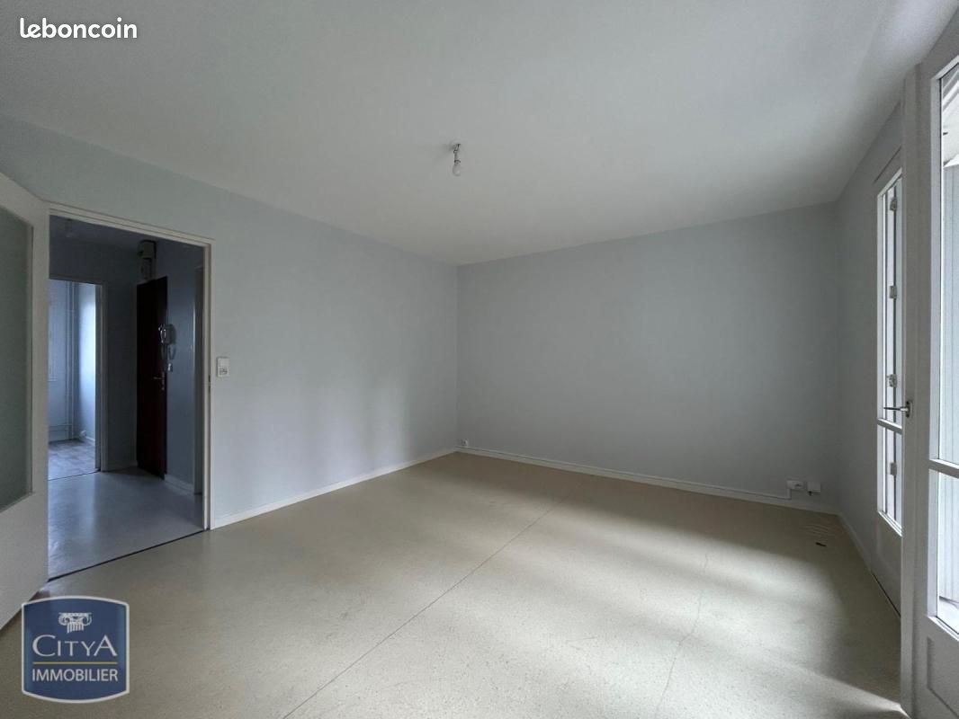 Appartement a louer chateauroux - 1 pièce(s) - 33 m2 - Surfyn