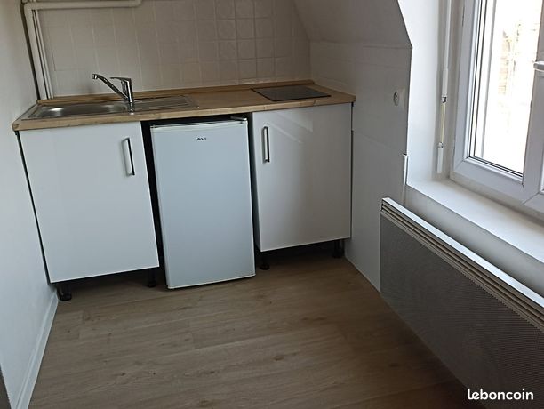 Studio Meublé refait à neuf