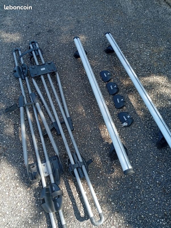 Lot barres de toit + porte vélos (image 1)