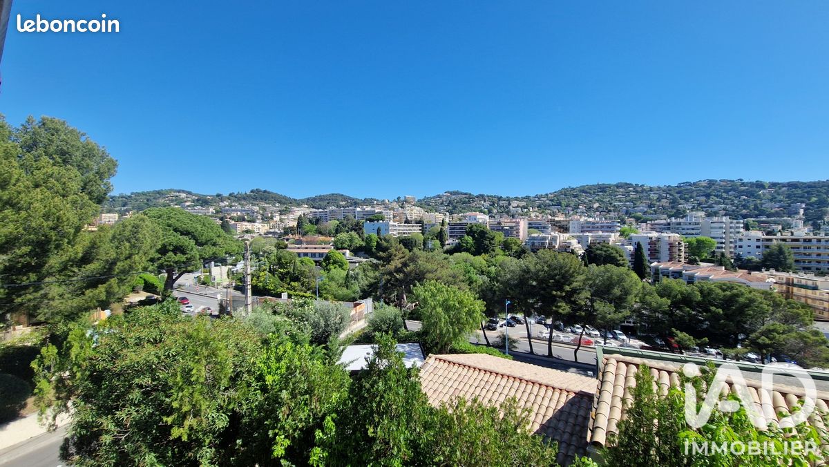 Appartement 4 pièces 100 m² · à Le Cannet · 100 m² · 349 000 €