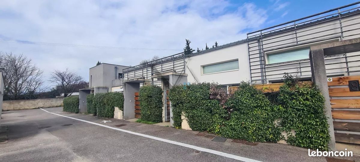 Appartement 3 pièces 100 m² · à Montélimar · 100 m² · 867 €/mois