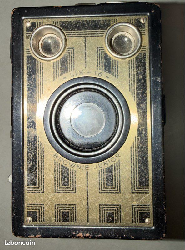 Appareil photo vintage Brownie junior six-16 - Photo, audio