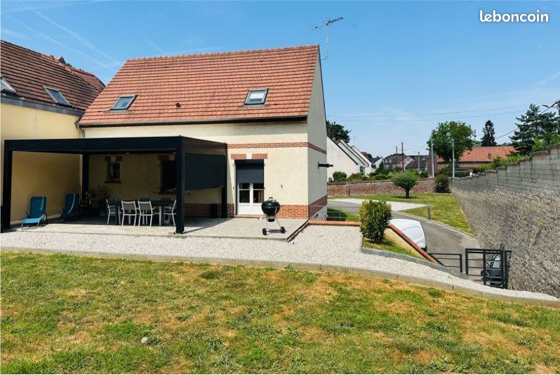 Maison 6 pièces 100 m² · à Laversines · 100 m² · 269 000 €