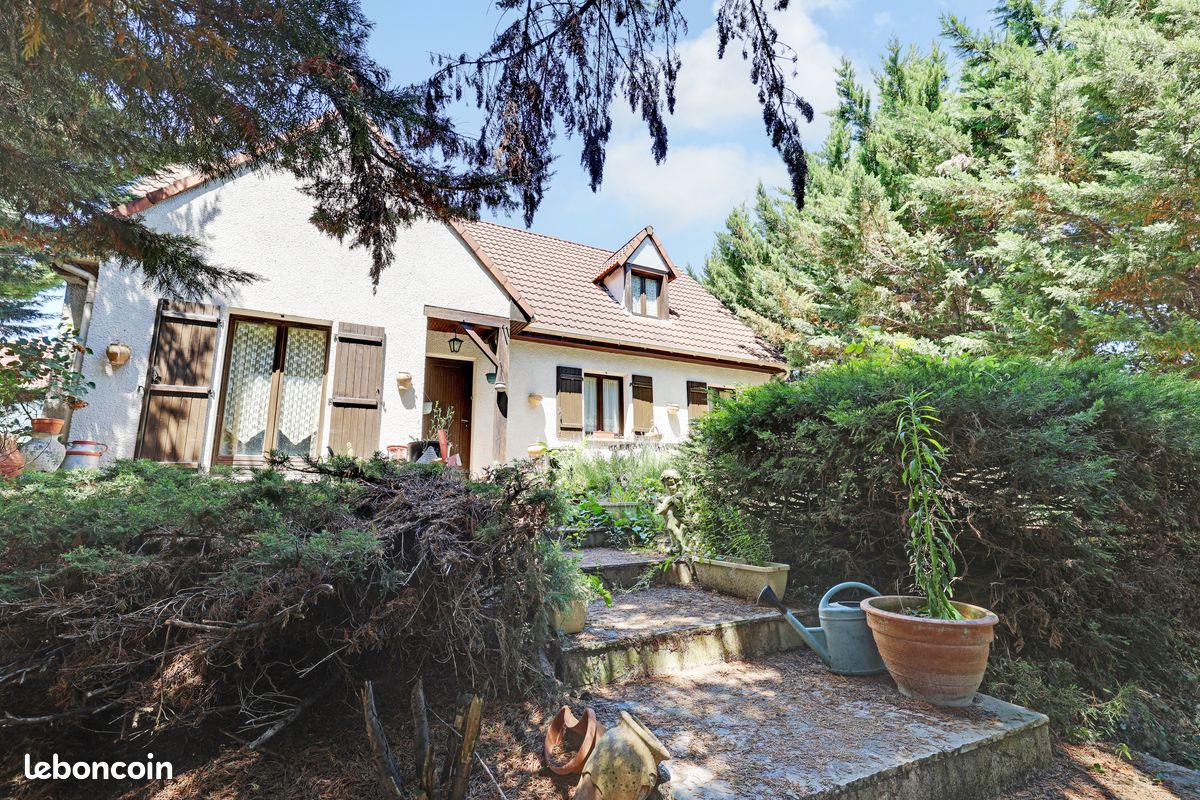 Maison 7 pièces 140 m² · à Le Blanc-Mesnil · 140 m² · 375 000 €