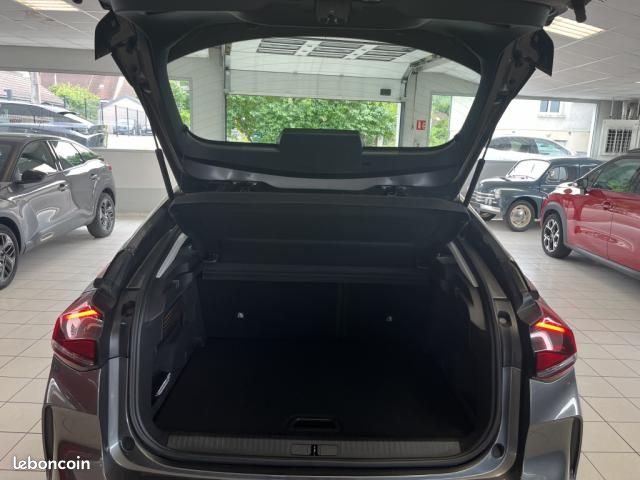Citroën C4 BlueHDi 130 EAT8 Plus (image 11)
