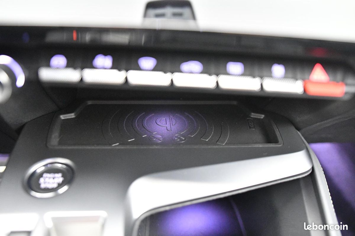 PEUGEOT 308 PHEV 180 e-EAT8 GT +VISIO 360 (image 18)