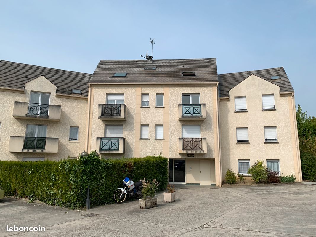 Appartement 1 pièce 27 m² · à Claye-Souilly · 27 m² · 750 €/mois