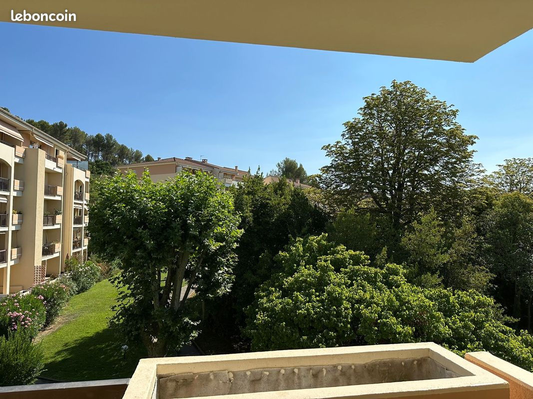 Appartement 2 pièces 35 m² · à Aix-en-Provence · 35 m² · 775 €