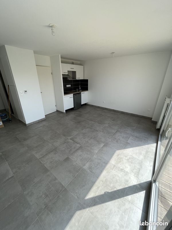 Appartement 1 pièce 31 m² · à Frouzins · 31 m² · 466 €/mois