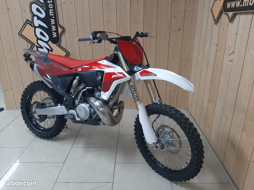 Fantic Motor 250 2t Fantic Motor XX 250 2T (2025), Prezzo E Scheda