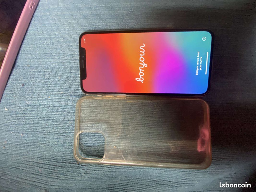 IPhone xs (image 4)