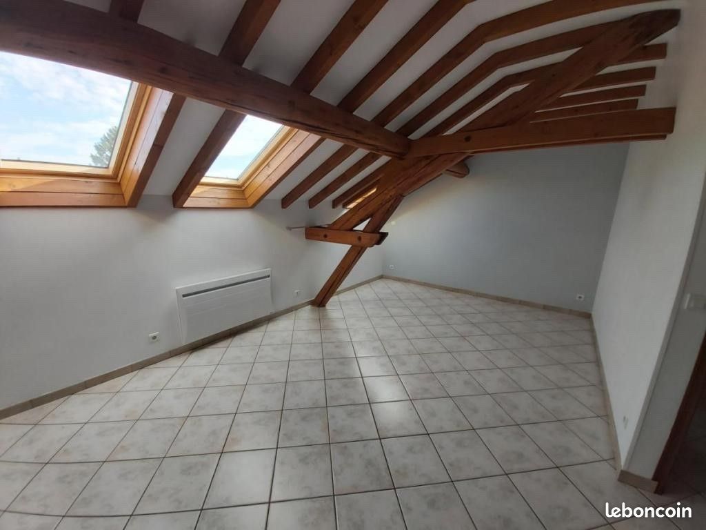 Appartement 3 pièces 60 m² · à Épernay · 60 m² · 569 €