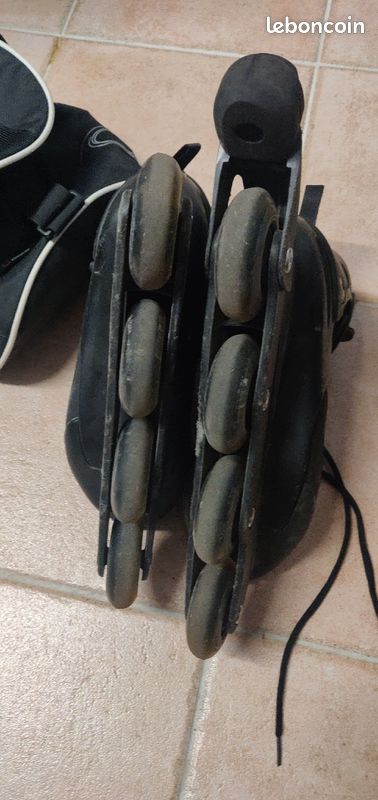 Rollers en ligne OXELO avec sacoche (image 4)