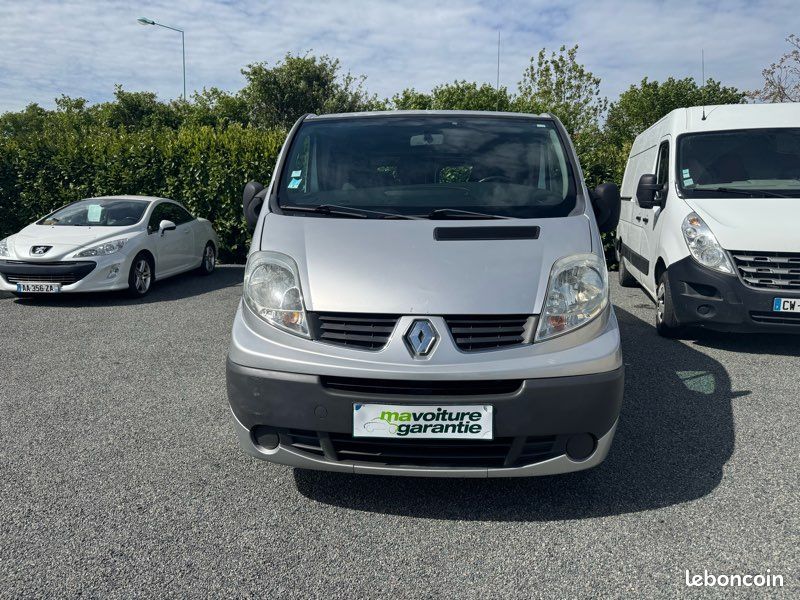 Trafic passenger 2.0l dci115 tpmr (image 3)