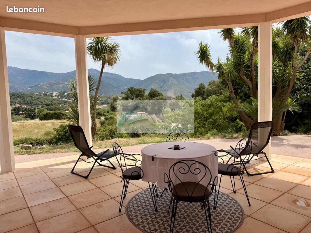 Appartement 1 pièce 26 m² · à Sarrola-Carcopino · 26 m² · 660 €