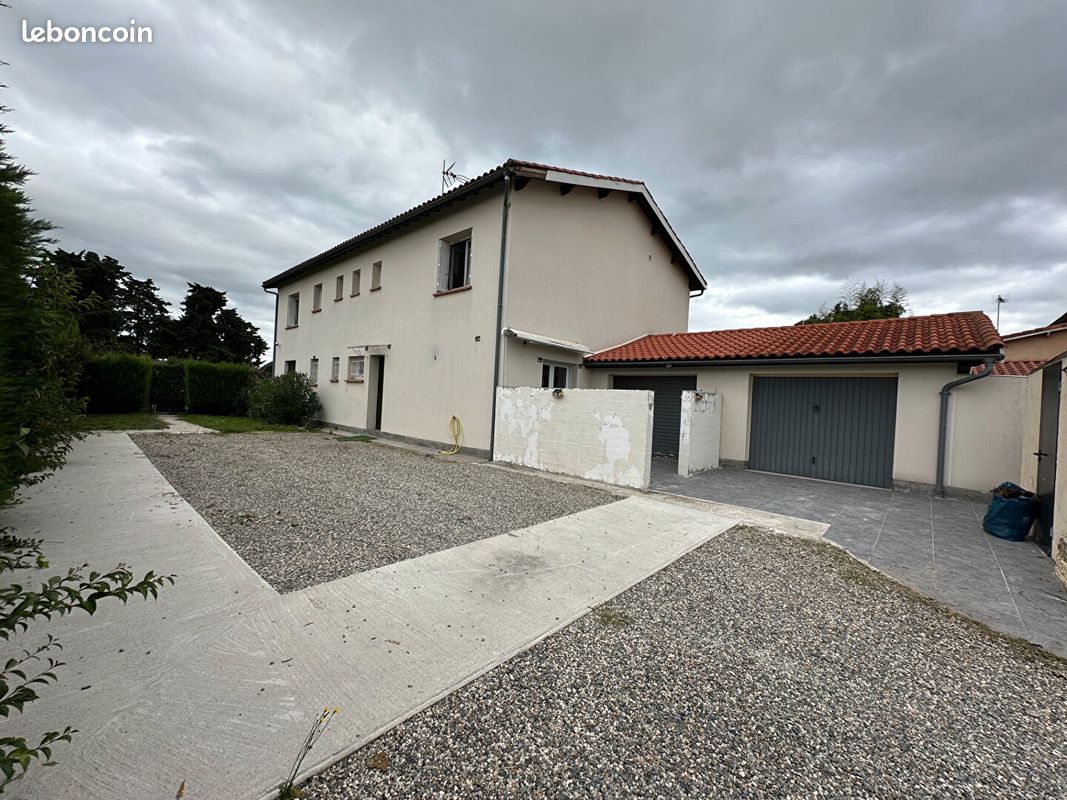 Maison 8 pièces 240 m² · à Ondes · 240 m² · 308 000 €