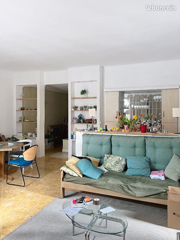 Appartement 3 pièces 67 m² · à Nîmes · 67 m² · 120 000 €
