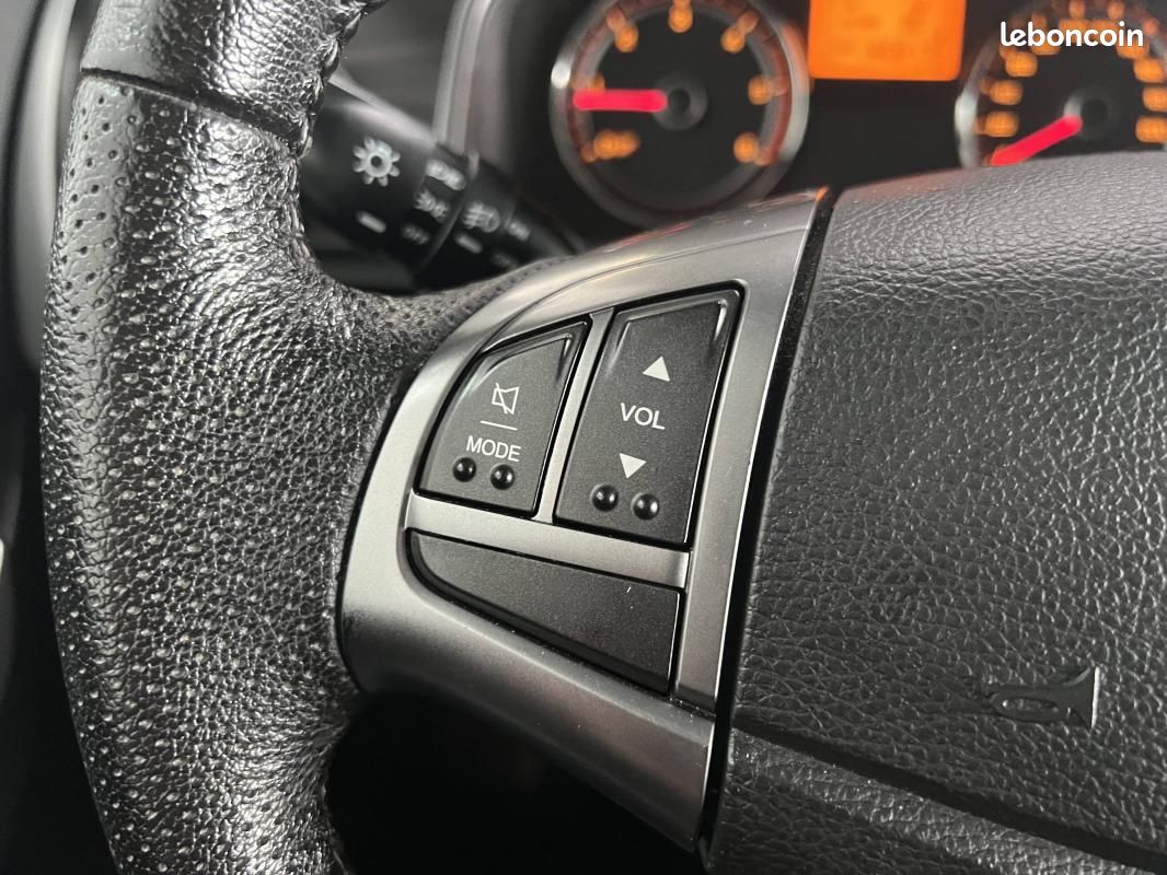 Ssangyong Korando II 200 e-XDi 149ch "LE" Pack Sport 4WD (image 9)
