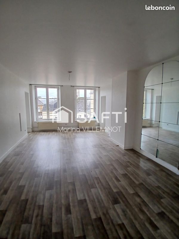 Appartement 5 pièces 136 m² · à Sedan · 136 m² · 89 000 €