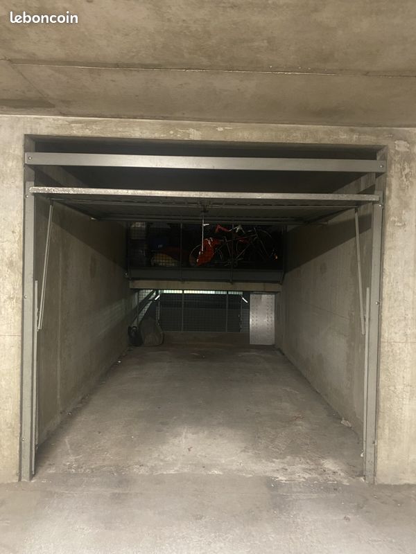 Garage fermé à vendre – Lyon 1er – 11 m² (image 2)