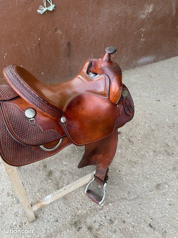 Comment choisir la bonne taille de siège de selle western