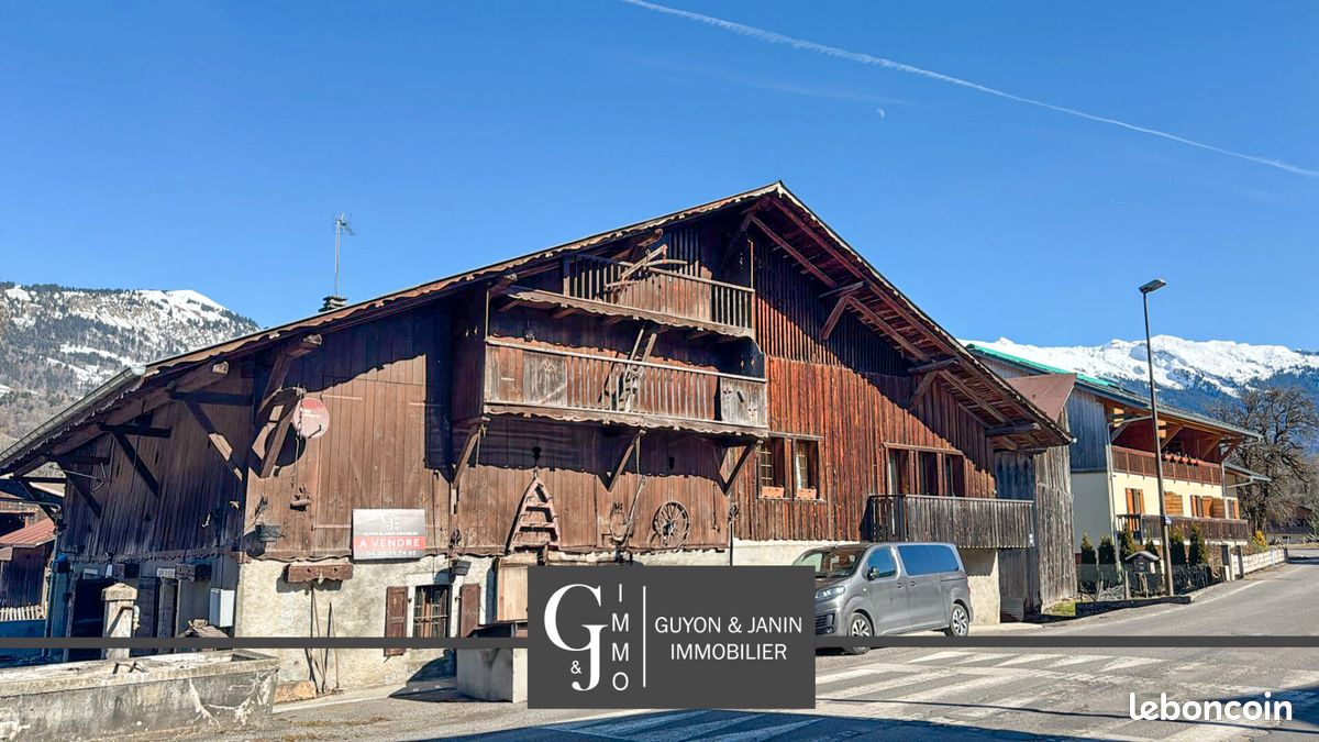 Maison 3 pièces 252 m² · à Morillon · 252 m² · 349 000 €