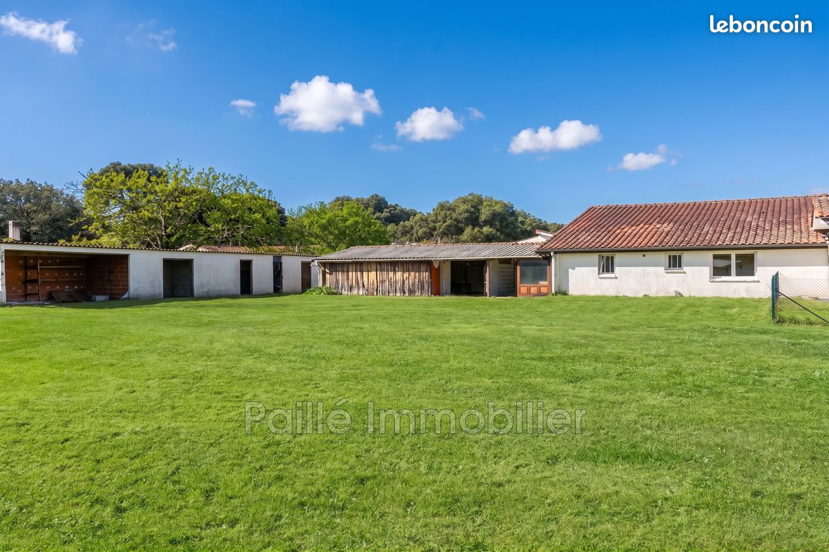 Maison 1 pièce 105 m² · à Grayan-Et-l'Hôpital · 105 m² · 160 500 €