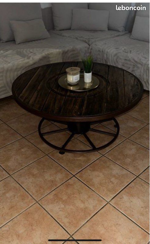 Table basse industriel (image 1)