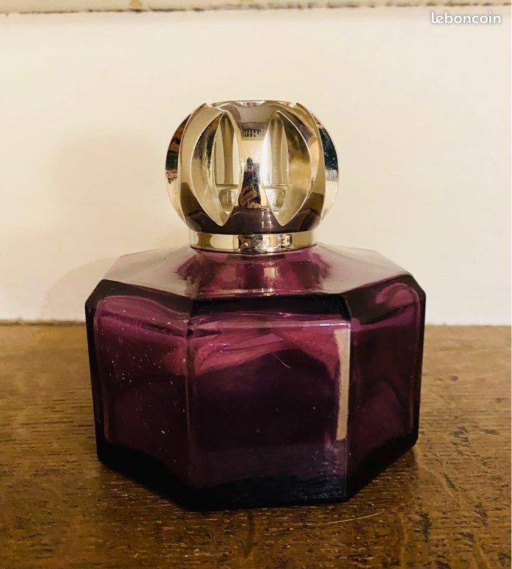 lampe berger en verre corollissima violette violet / neuve jamais servi / 12,5cm lampe berger en verre corollissima violette violet / neuve jamais servi / 12,5cm