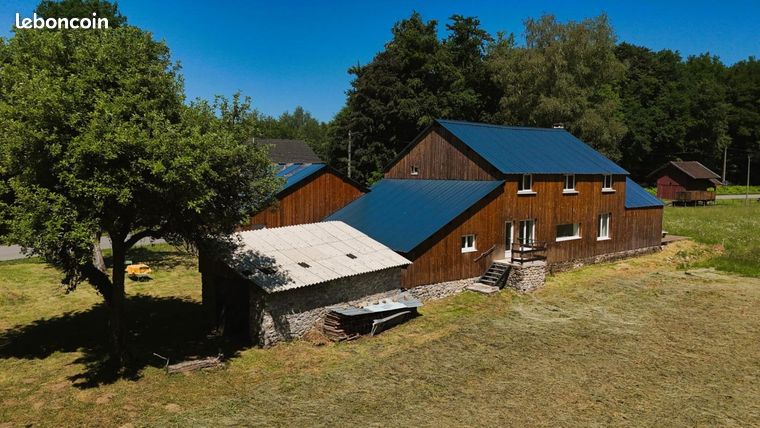 Maison 8 pièces 252 m²
