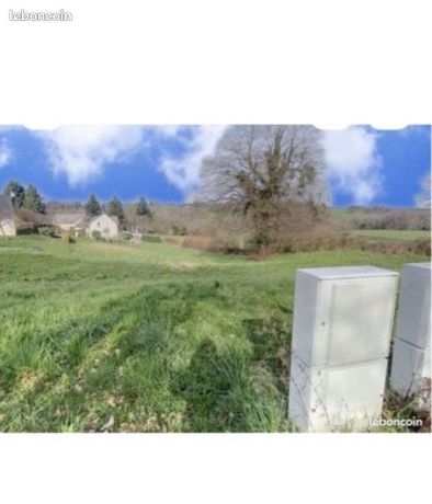 Terrain saint jal 1001 m2 constructible viabilisé