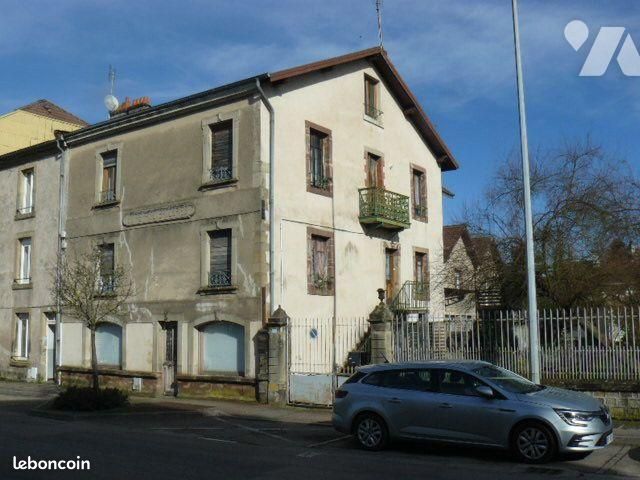 Maison 10 pièces 280 m² · à Rambervillers · 280 m² · 64 000 €