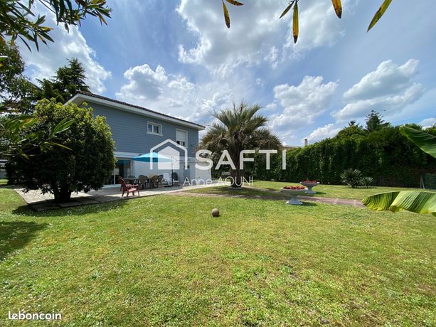 Propriété 7 pièces 150 m²