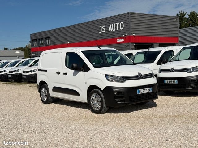 Citroen BERLINGO VAN BLUEHDI 75 CH GPS CARPLAY CAMERA DE RECUL (image 1)