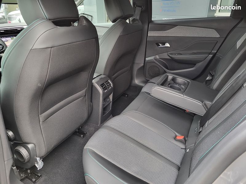 Peugeot 308 SW 1.2I HYBRID - 145 BV E-DCS6 ALLURE (image 18)