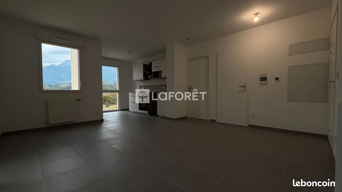 Appartement 2 pièces 47 m² · à Gilly-sur-Isère · 47 m² · 845 €/mois