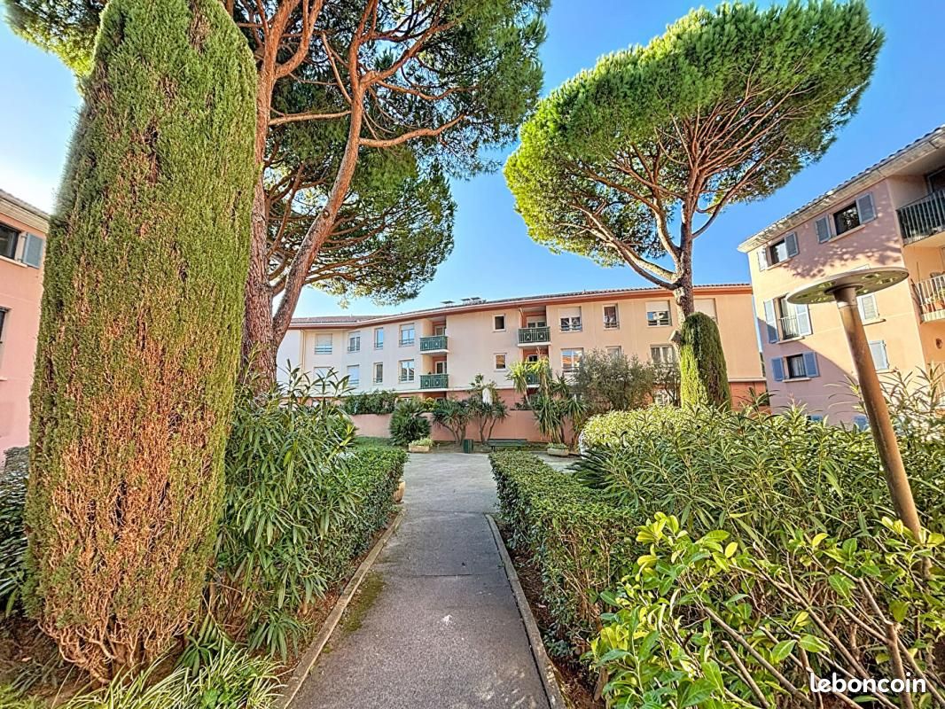 Appartement 3 pièces 61 m² · à Fréjus · 61 m² · 200 000 €