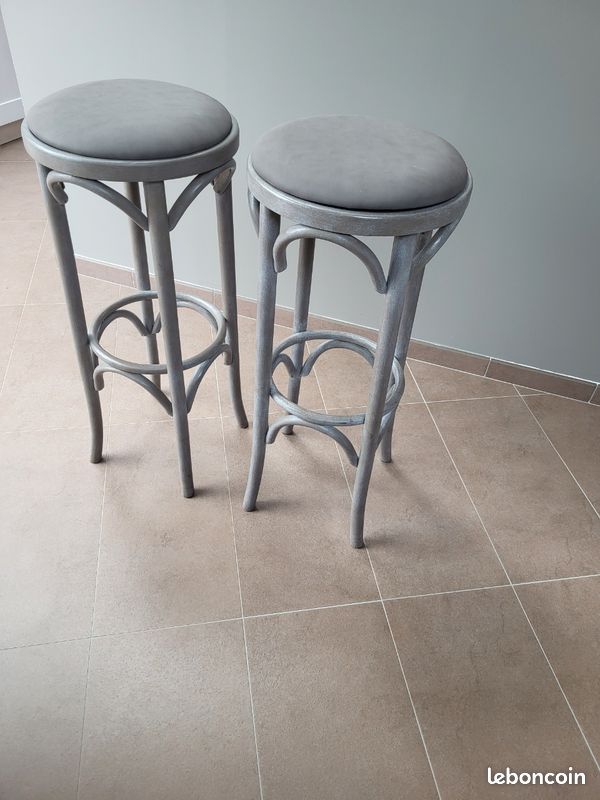Tabourets style Thonet (image 1)