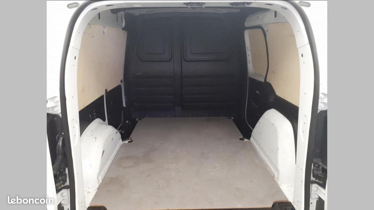 Renault Kangoo Van BLUE DCI 95 EXTRA - 22 (image 11)