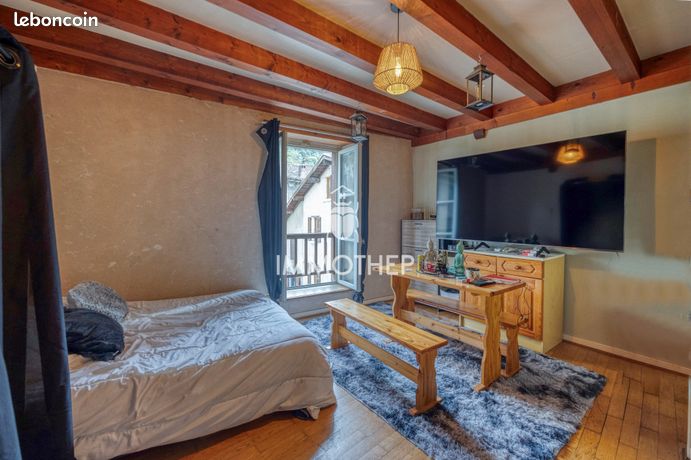 Studio 1 pièce 20 m²