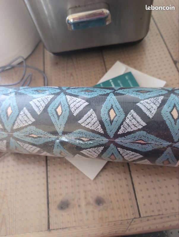 Rouleau de papier peint avec relief très jolie design (image 1)