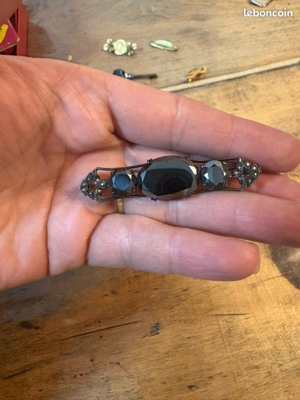 Ancienne Broche Pierre Noire - Laiton Argenté, Circa 1900