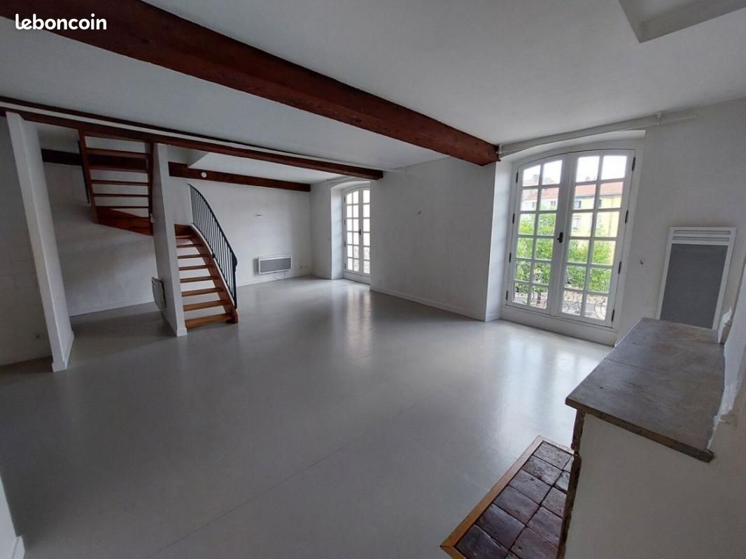 Appartement 4 pièces 91 m² · à Issoire · 91 m² · 683 €/mois