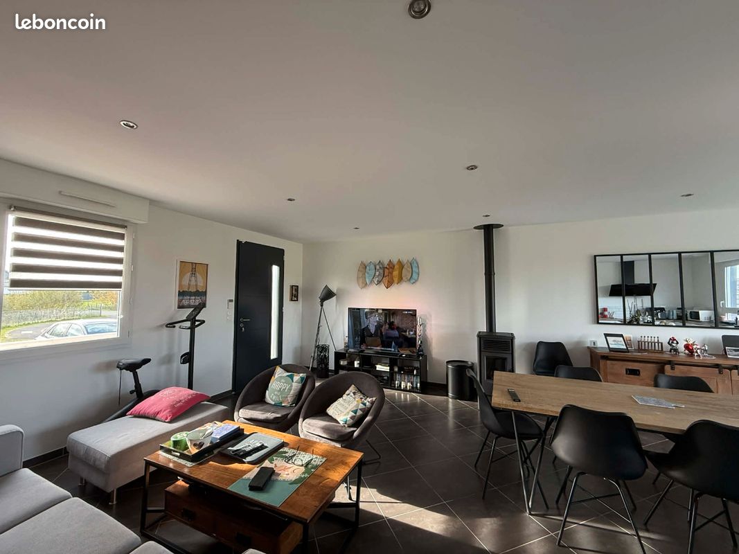 Maison 4 pièces 93 m² · à Tonnay-Charente · 93 m² · 260 000 €