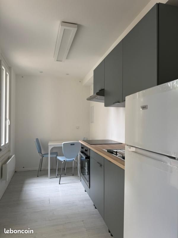 Appartement 1 pièce 25 m² · à Castres · 25 m² · 525 €