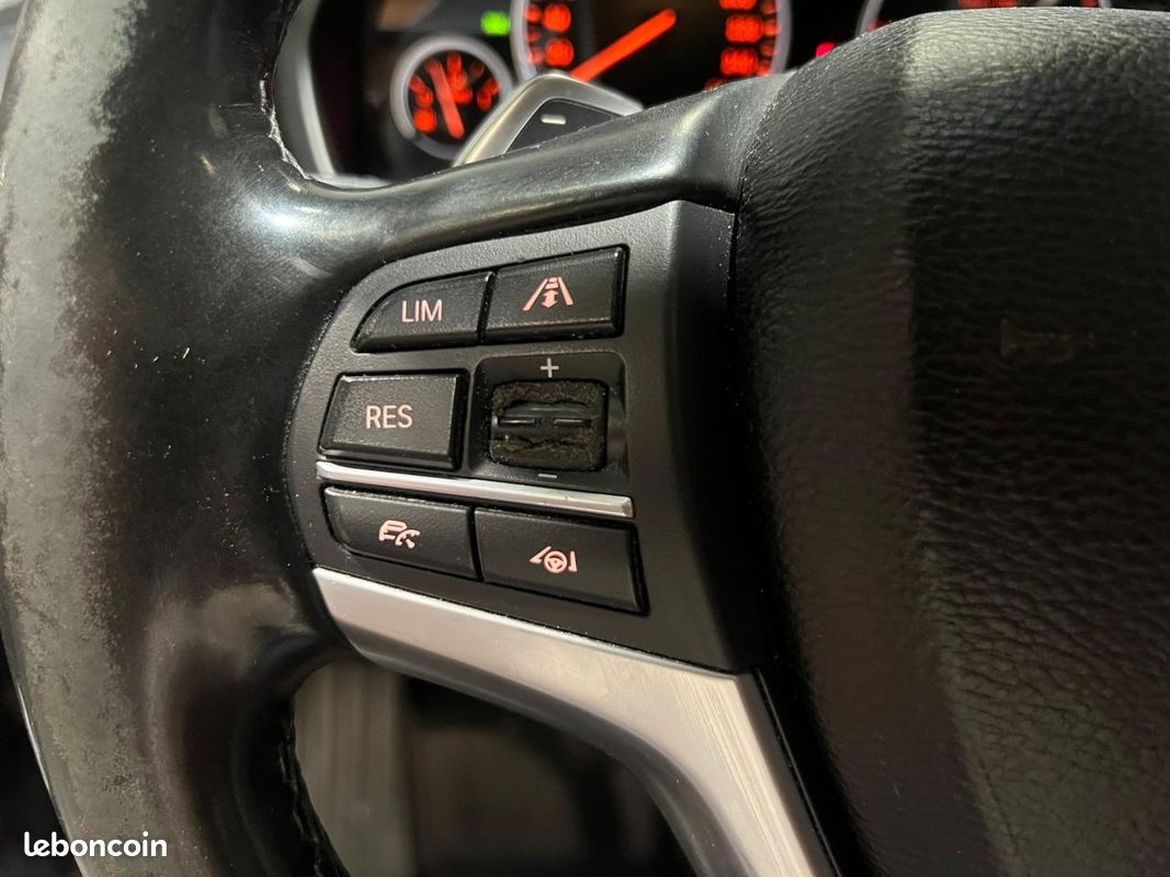 BMW X5 Exclusive - sDrive 25d -7pl F15 - TO - SUIVI - H/K - CAM 360° - HUD - SIEGES CHAUFFAN (image 32)