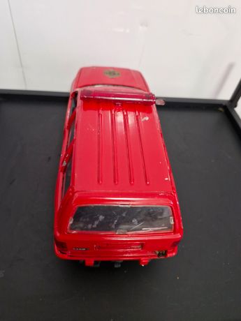 JEEP CHEROKEE SAPEUR POMPIER Kit Monté AUTOMANY 1:43 de reference